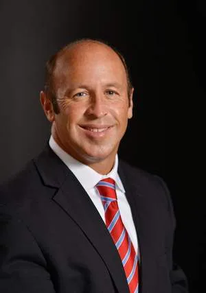 Investigate Mayor Scott Foster of Hendersonville
