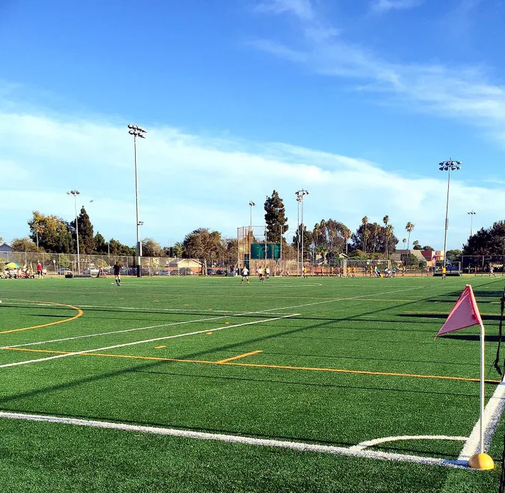 Opening Middletown high school turf fields for community use