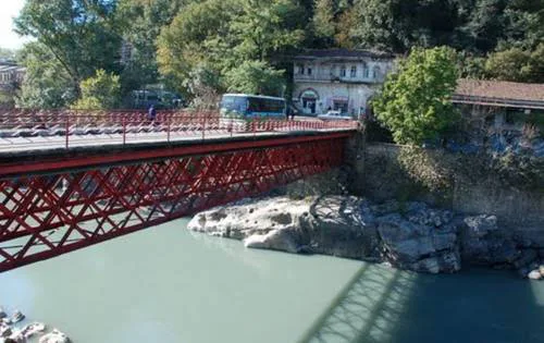 For the Red Bridge in Kutaisi