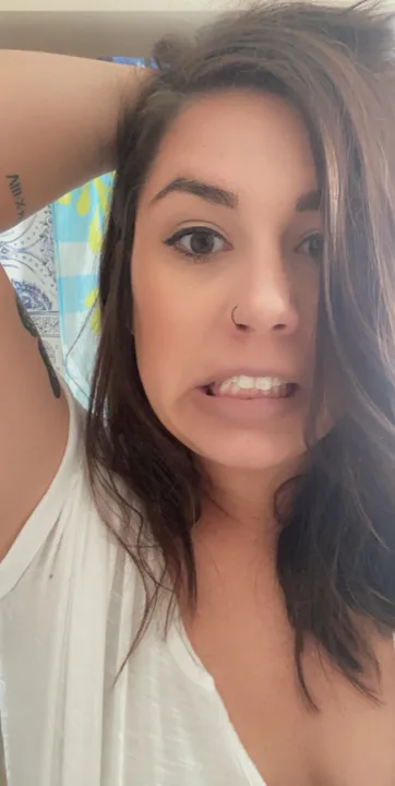 Make Erin Stream Again