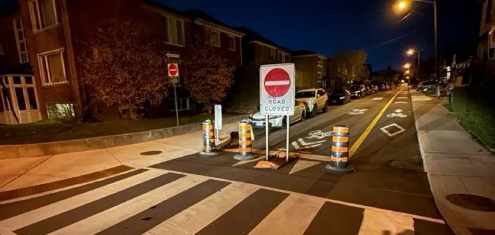 Alleviating the dangerous traffic flow problem on w 95th street