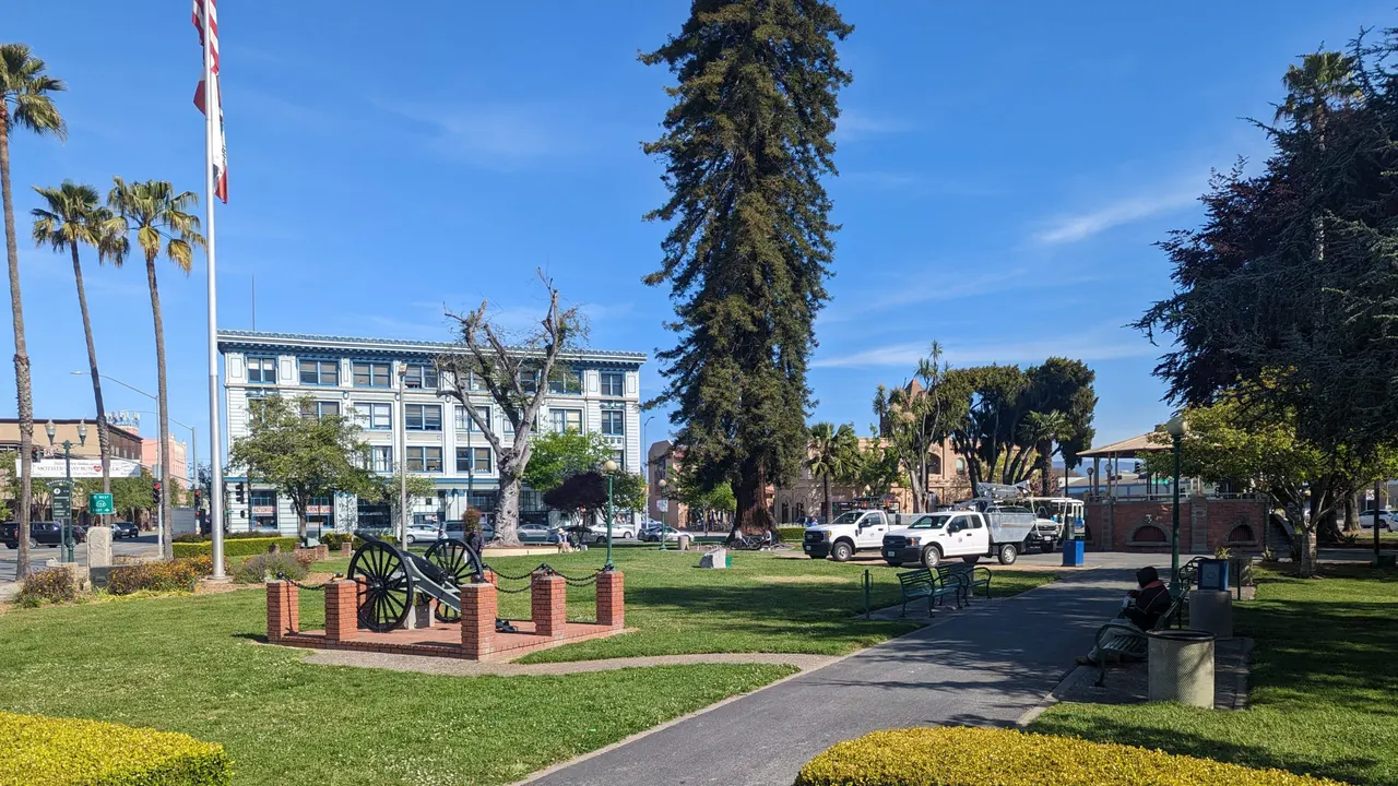 DOLORES HUERTA CITY PLAZA PETITION
