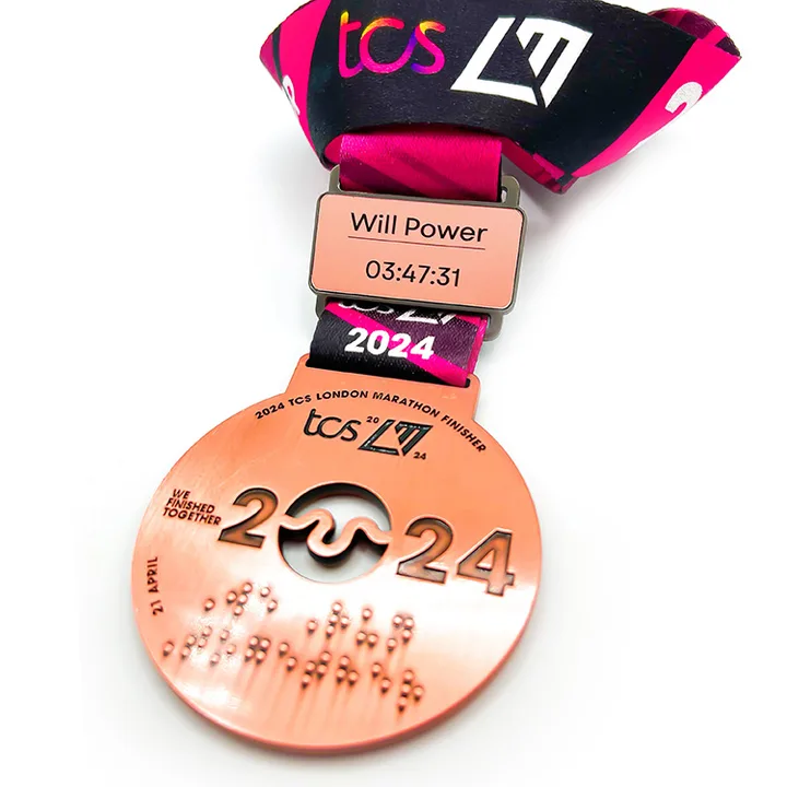 Give Claire Lomas a London Marathon Medal  