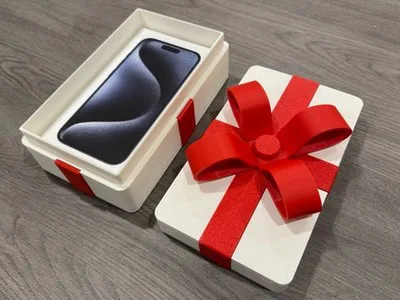 Marcos, dÃ¡ um iphone pra Paula!! :D