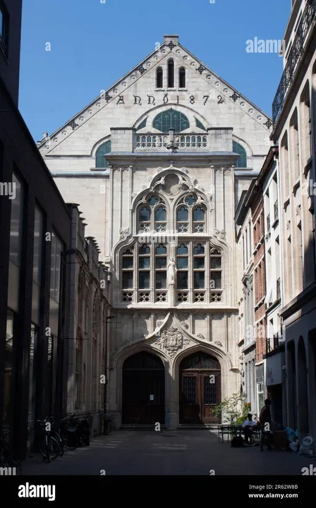 Red-de-Antwerpse-Handelsbeurs