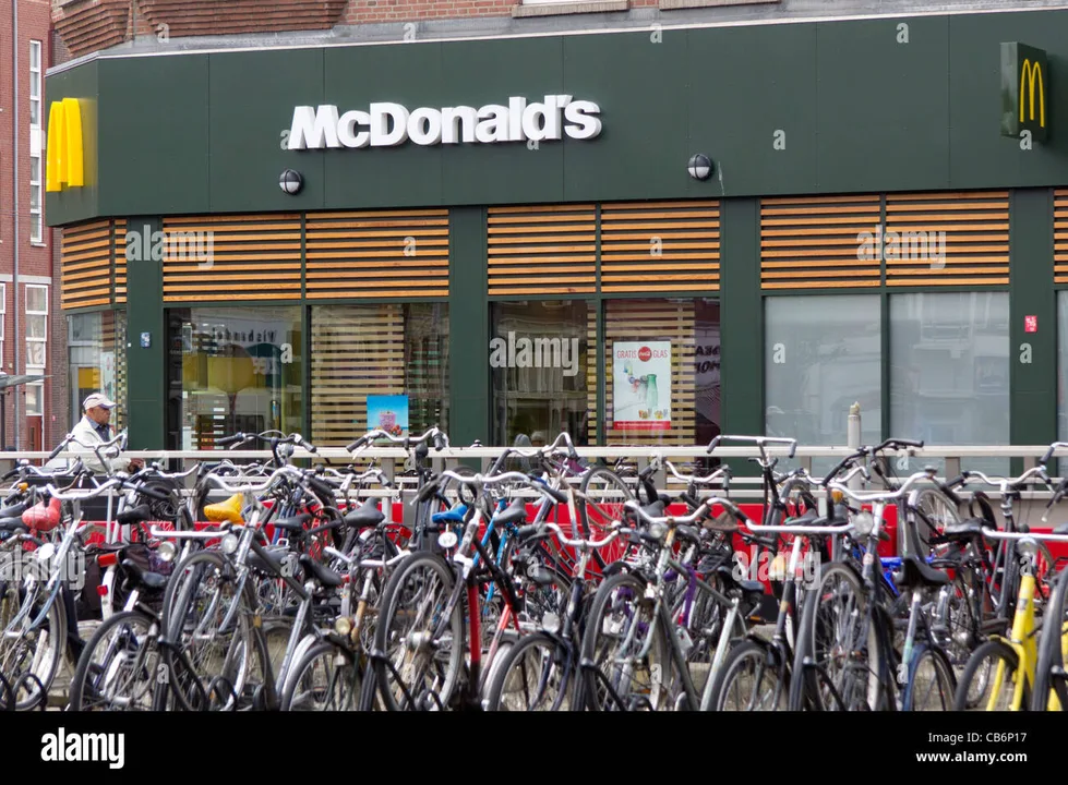 Wij willen een fiets drive-in bij de MacDonalds!