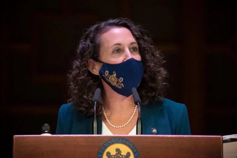 Resign DebraLee Hovey!!!