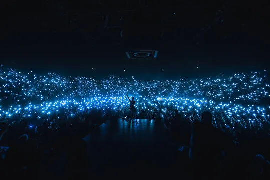 Jonas Brothers come to Houston, TX Burning up tour