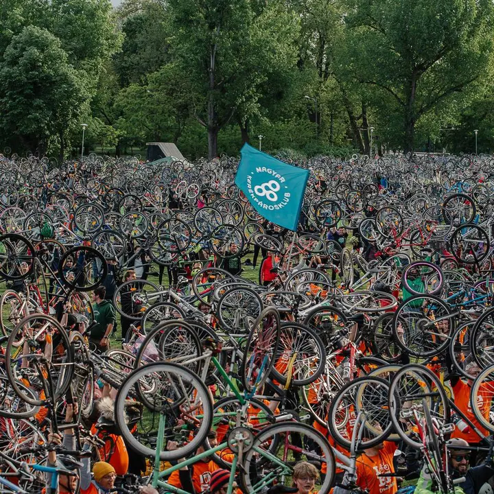 Legyen még Critical Mass Budapesten!