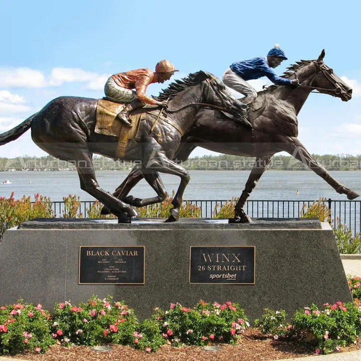 Southport would benefit from a Ginger and Red Rum Memorial