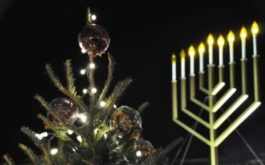 Include a Menorah in Tiburon Holiday Display