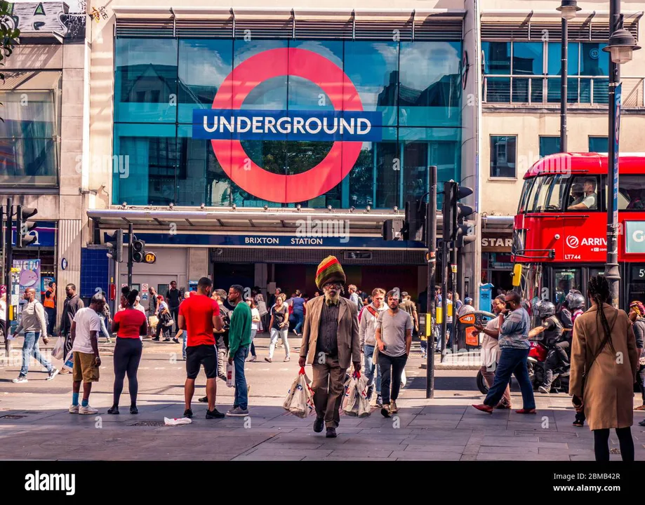 Brent Cross Station - Pedestrian Crossing