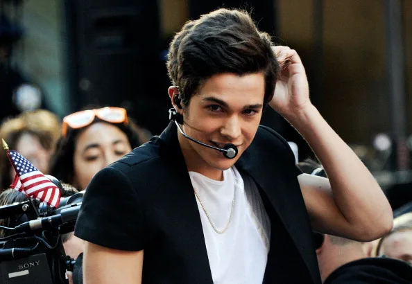 For Austin Mahone to be my prom date