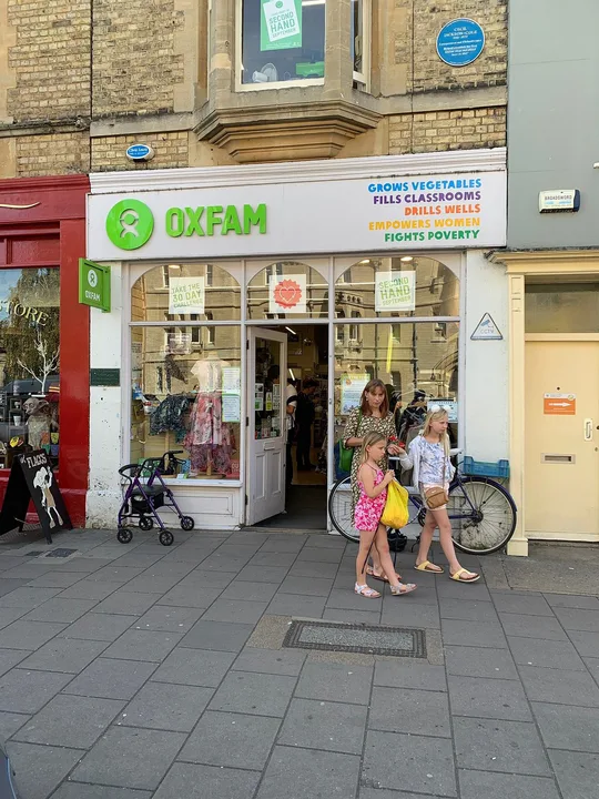 Save Oxfam Bookshop Littlehampton
