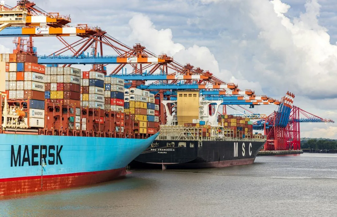 Ban Luxury Goods Import in Pakistan