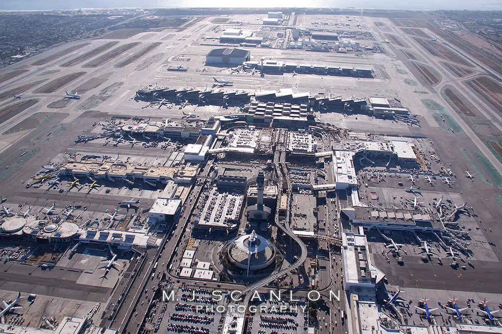 Stop the Current Plan for LAX Expansion
