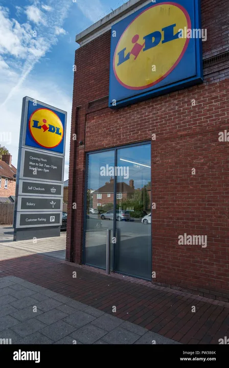 Say YES to a Supermarket on Hibbert Lane College site 