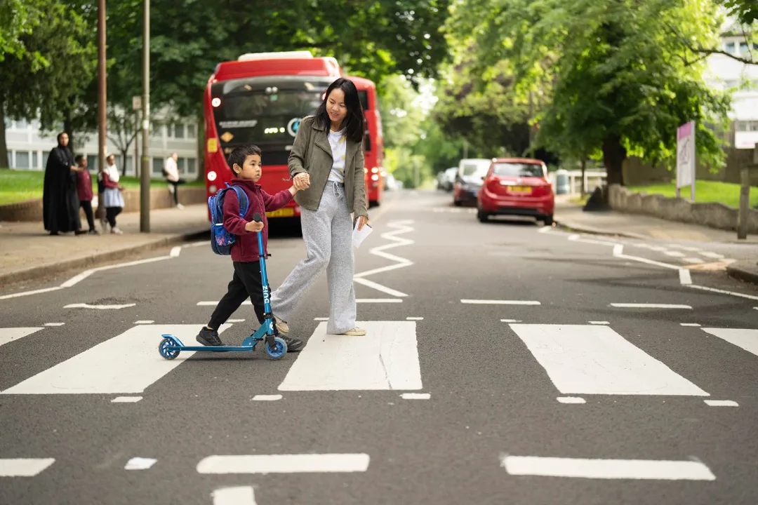 We need a crossing for Englefield Road