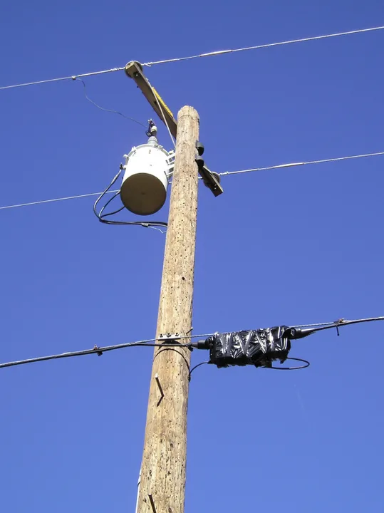 Convert PG&E to consumer owned utility