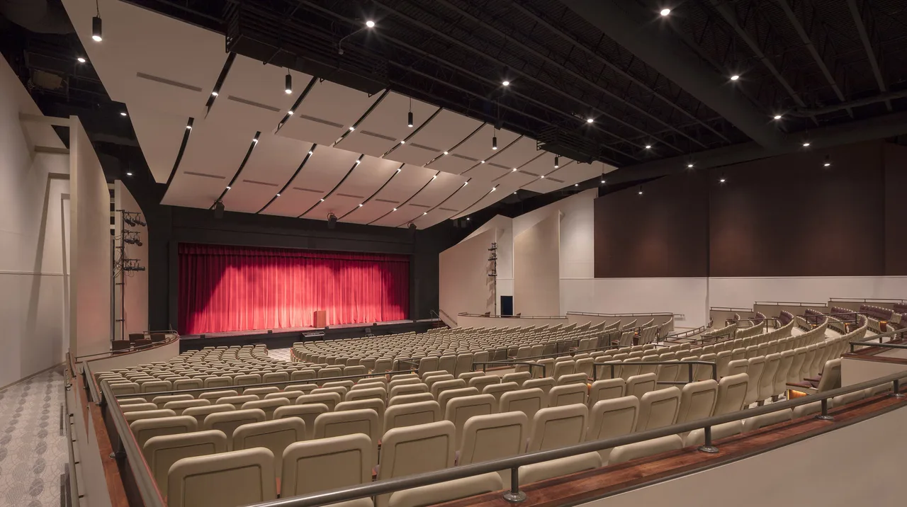 Name the High School Auditorium after Henry " Hank" Fetterman