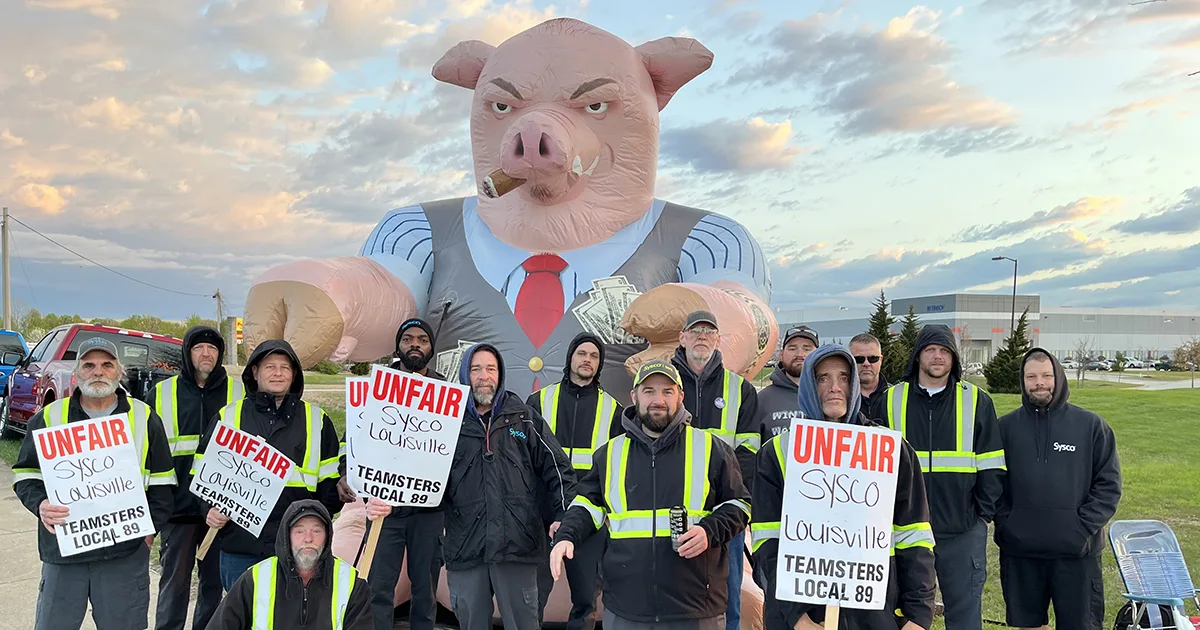 Tell Governor Cuomo and Senator Gillibrand to publicly support the CWA union strikers