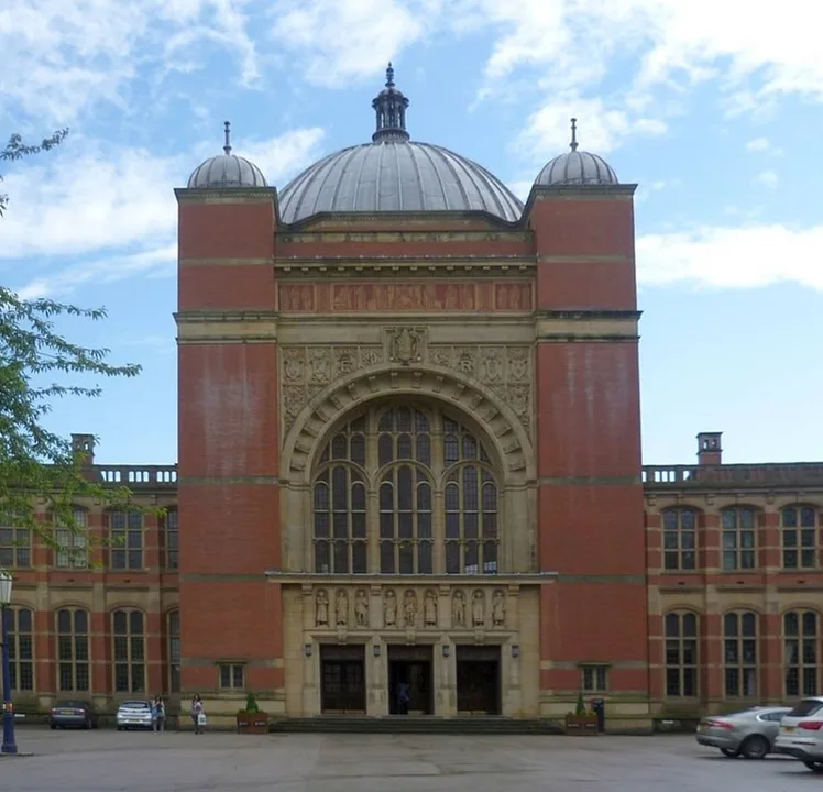 Save University of Birmingham's Redbrick Library (or improve the plans!)