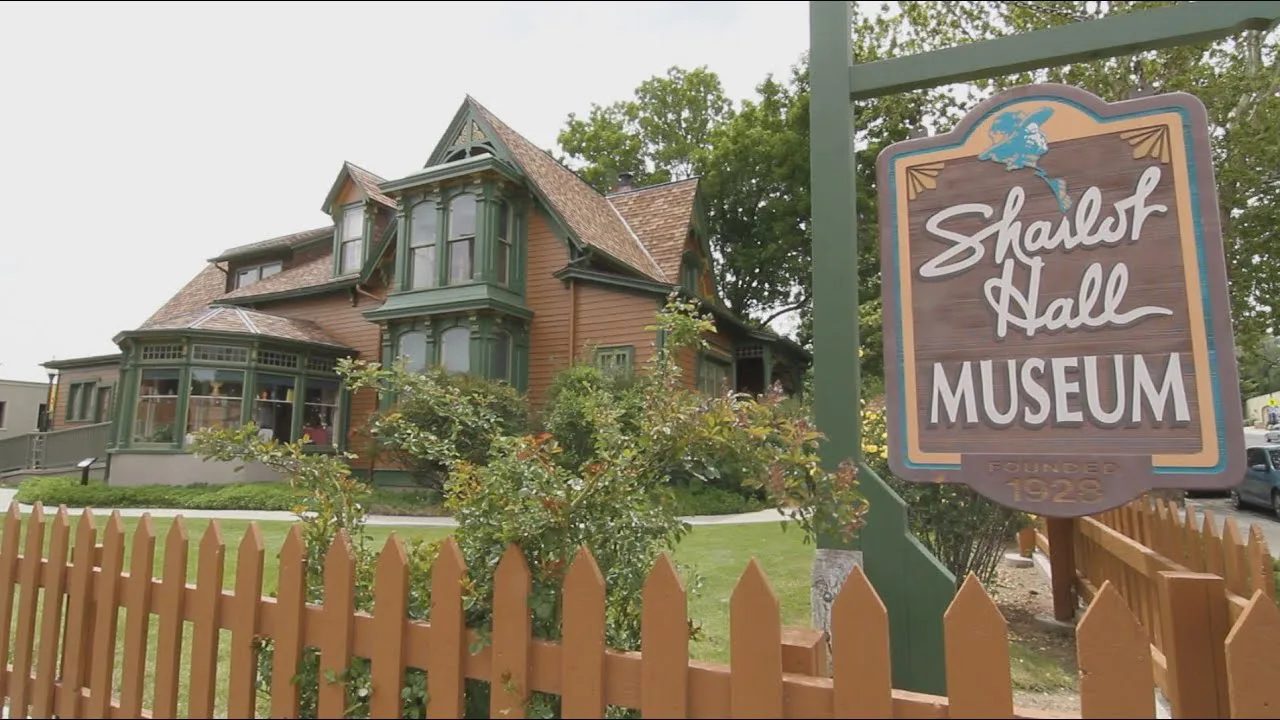 Remove Dr. Langellier from the Executive Director Position at the Sharlot Hall Museum, Reinstate Jody Drake to the position of Education Curator