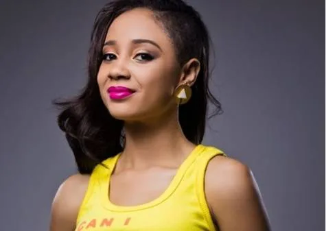 Petition to remove Deborah Vanessa's verse from 'Too Risky'