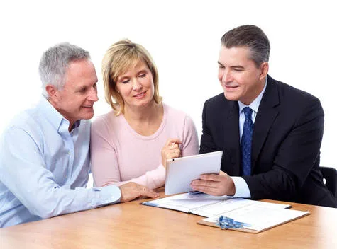 Drop the pension calling ban and introduce real consumer protection