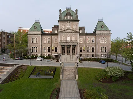 Pour une seconde consultation sur un nouveau poste de police à Sherbrooke