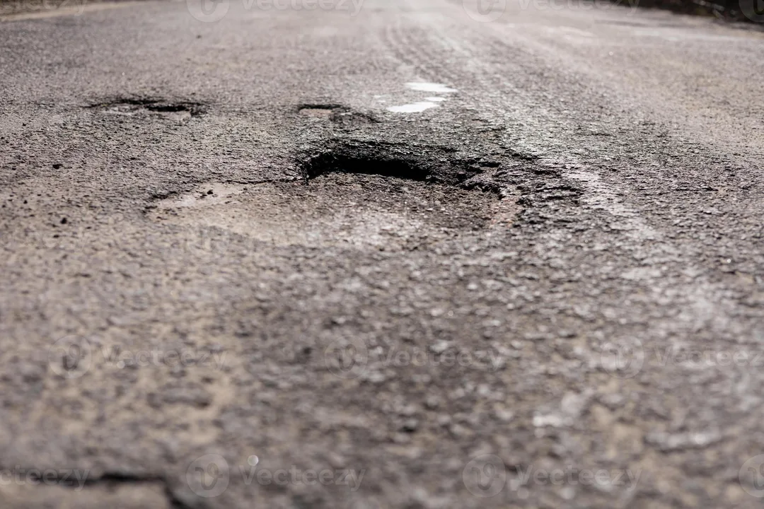 PETITION FOR ROAD DAMAGE REPAIR AT PERSIARAN SIERRA UTAMA 1.