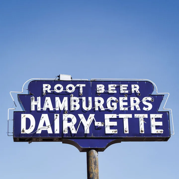 SUPPORT OUR RIGHT TO KEEP THE NEON SIGNS!