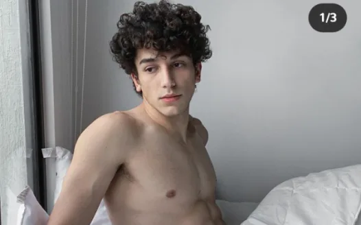 Petition for Rebal D to stop acting like he is not hot snack