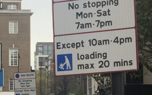 We urgently need 30-minute customer bays on Upper Richmond Road
