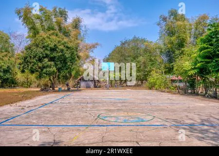Summerland needs a new basketball court!