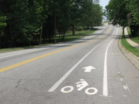 Bike Paths in Michael Gaynor's Honor / Fietspaden in de eer van Michael Gaynor