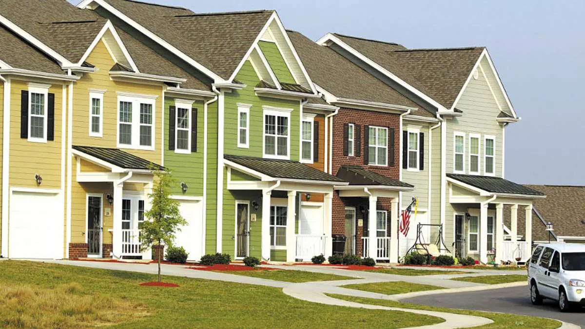 Regulate the speed within base housing