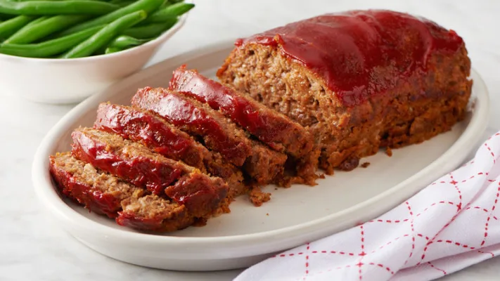 Shorten the word "Meatloaf" to "Meaf".