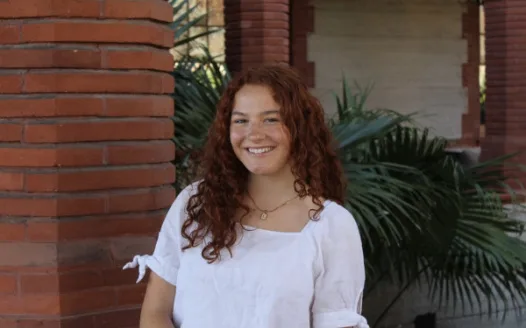 Lauren Gallagher for VP of Student Activities