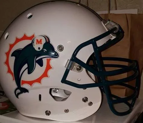 Please bring back the old logo