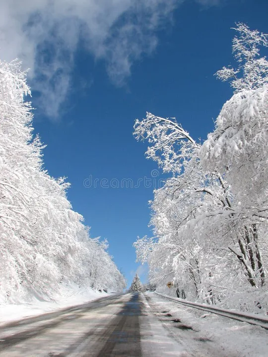 Create Eastern and Western Loudoun areas for School Closings and Delays