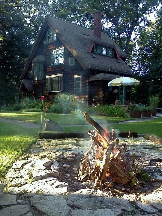 To Allow Airbnb in Saint Joseph Township MI