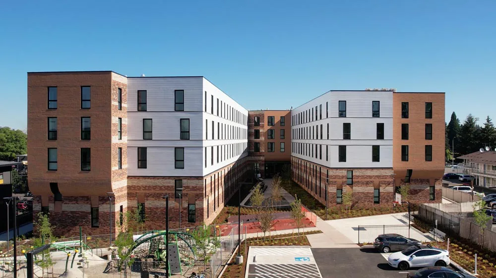 Independent handicapp accessible housing for families