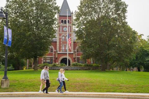 Support For A Third Year Of Arabic At The University Of New Hampshire