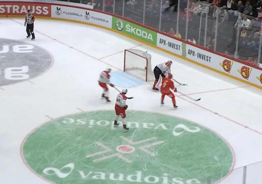Hockey Fans against the Trapezoid