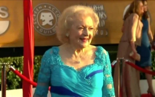 Betty White for queen monarch of America