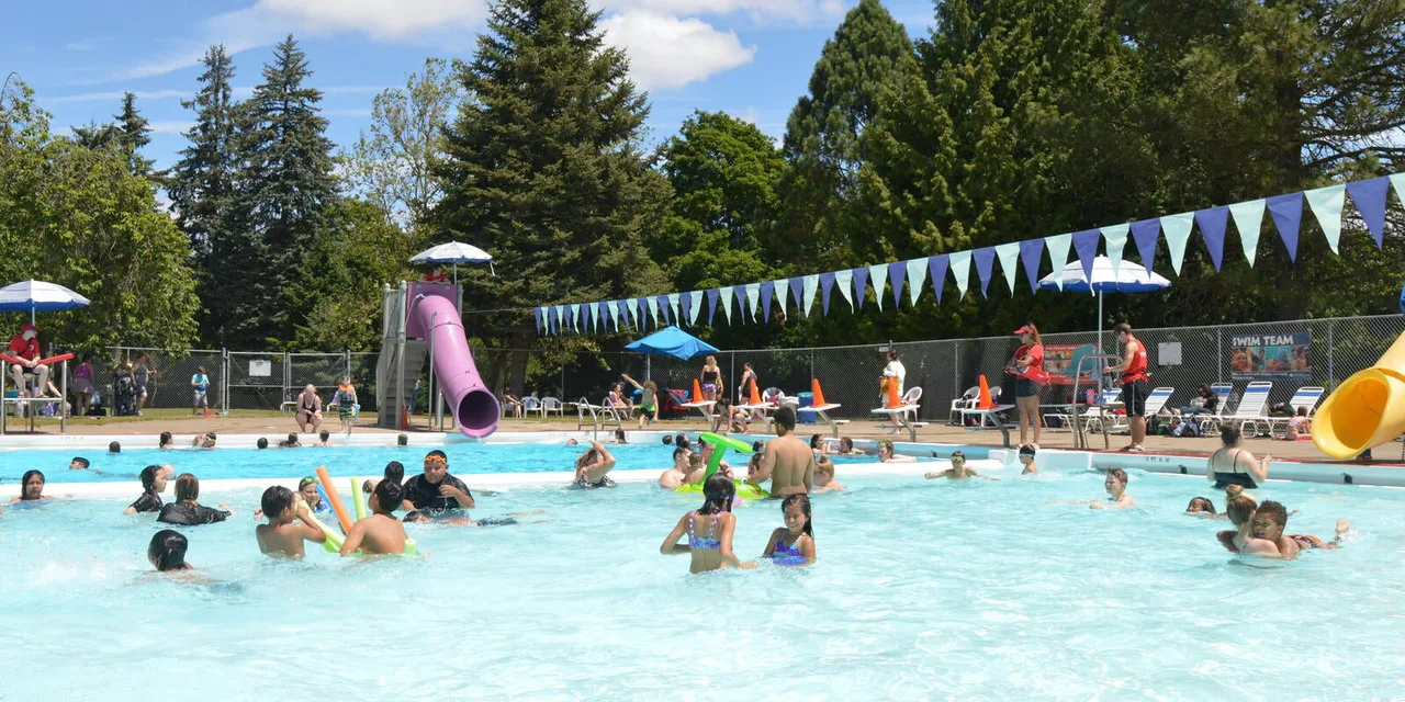 Save the outdoor Pool In Centralia