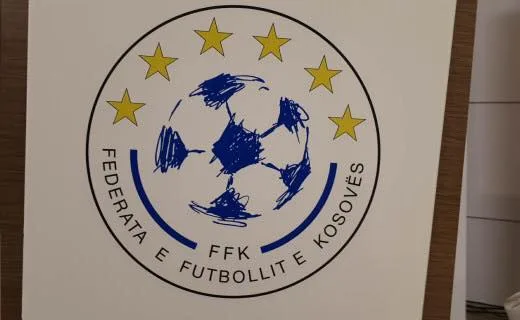 Kundër logos së re te FFK-së!