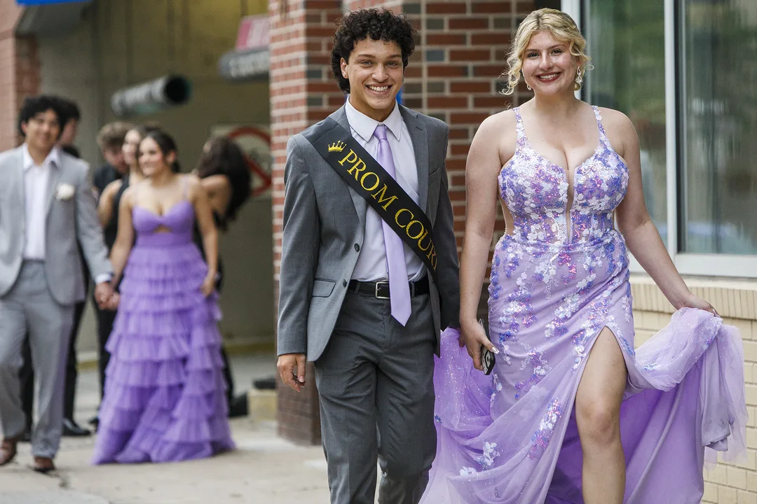 Unite Smithtown East and West for the Senior Prom
