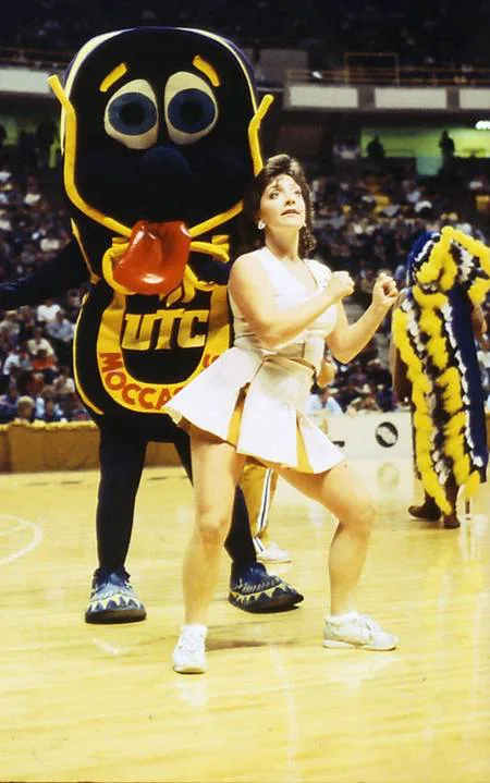Bring Back "The Shoe" as Scrappy's Sidekick.